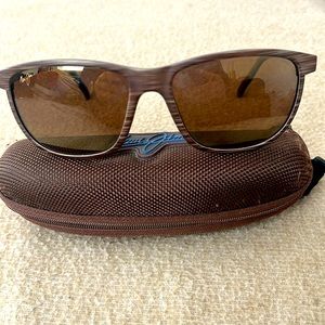 Maui Jim dragon’s teeth sunglasses, unisex’s